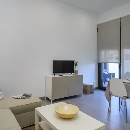 アパート Lanceata レヴォルタ