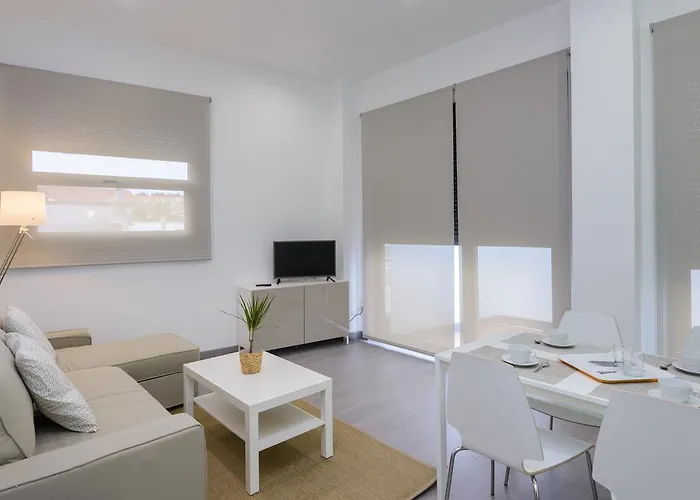 Lanceata Lejlighed A Revolta